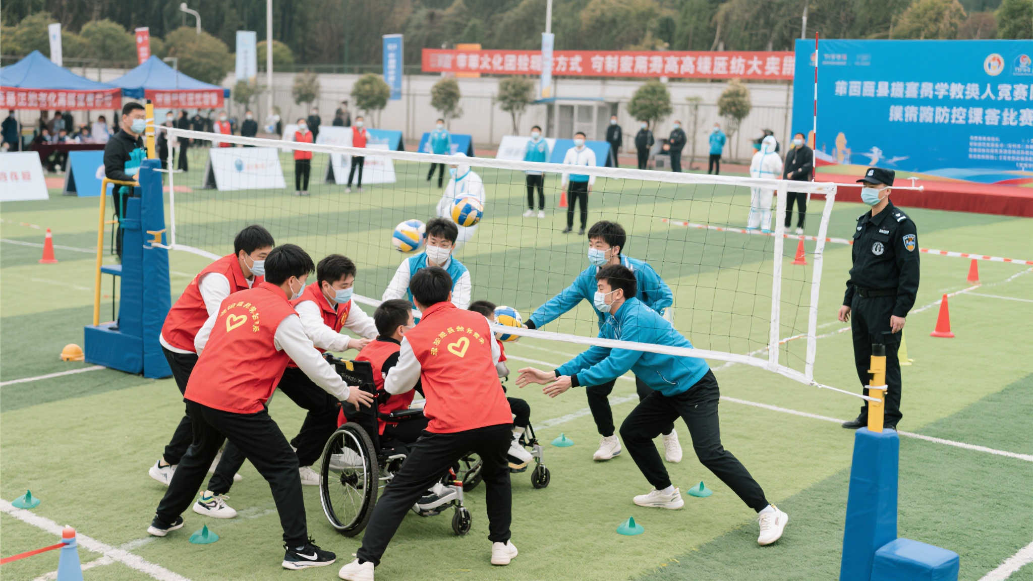荣县特校乒乓健将勇夺双冠桂冠 在竞争异常激烈的团体项目角逐中,荣县特教队伍更显整
